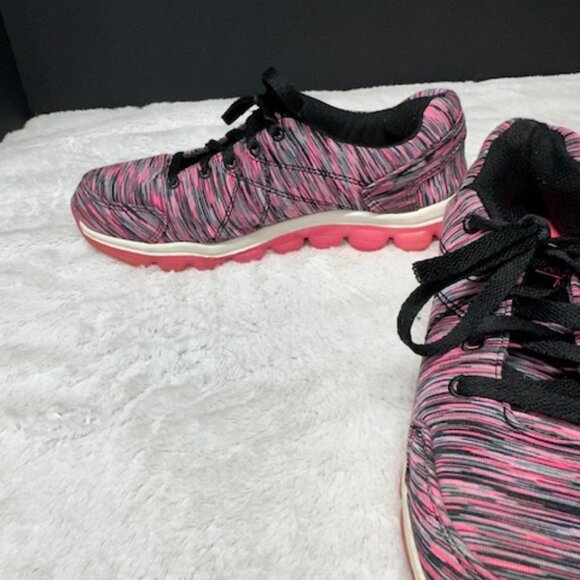 Danskin Now Running/Walking Shoes Woman's Size 7 - Picture 2 of 10